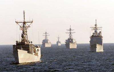 Китайский флот во время учений окружил Тайвань