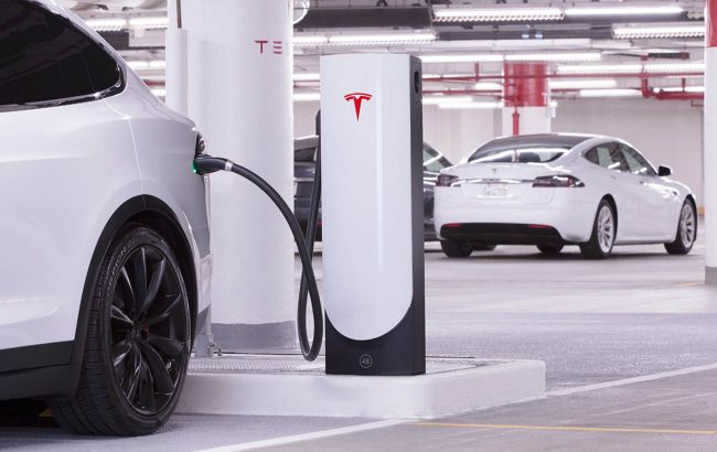 Сотрудники Tesla распространяют приватные видео, снятые электромобилями, - СМИ