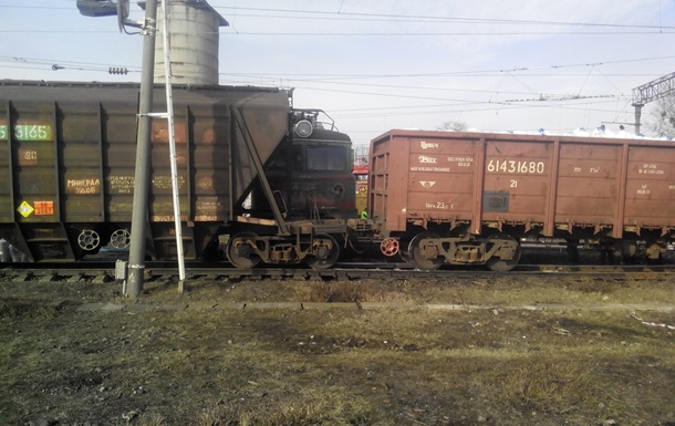 ВСЕ ТЕМЫ  Ноу-хау от РФ: линия обороны из поездов в 30 км
