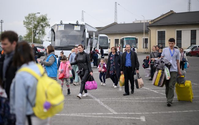 Штрафы и запрет въезда. Украинцев в Польше предупредили о массовых проверках