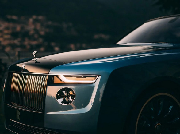 Впервые за 118 лет: Rolls-Royce продал более 6 тысяч авто за год