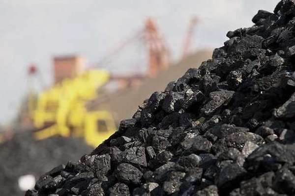 ДТЕК імпортував рекордну кількість вугілля для підтримки енергосистеми України